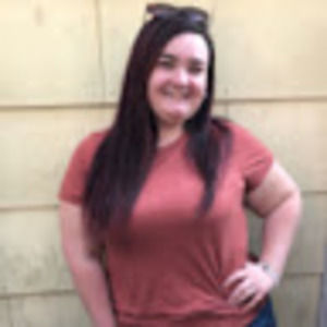 Meet your Posher, Alyssa